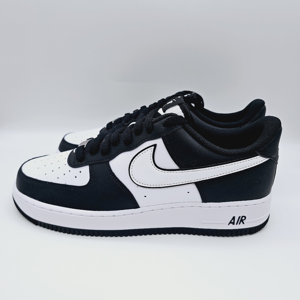 Nike Air Force 1 '07 Panda Men's Sneakers Size 10 DV0788-001